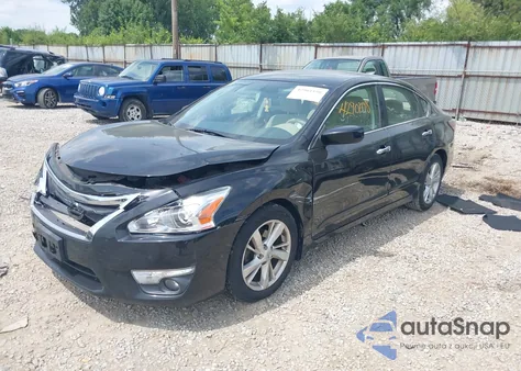 2015 Nissan Altima 2.5 Sv z USA, uszkodzony, nr VIN 1N4AL3AP3FC191998